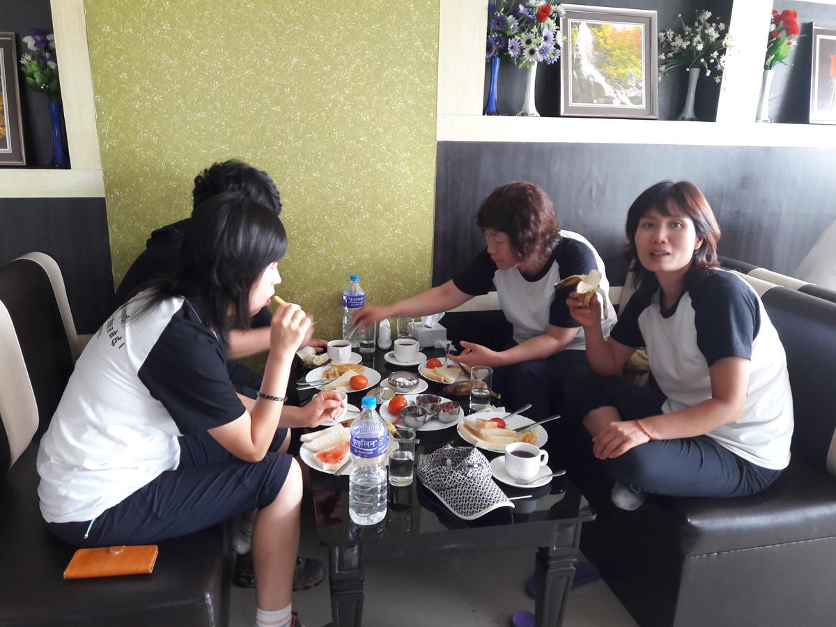 Asian Hotel Butwal Esterno foto